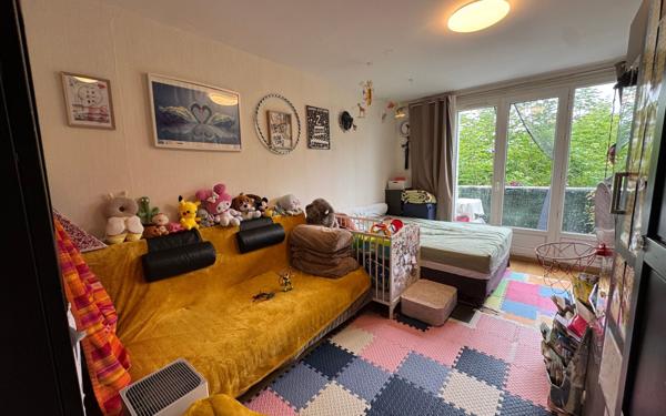 Appartement à vendre    1 pièce •  Bobigny