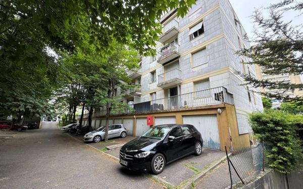 Appartement à vendre    1 pièce •  Bobigny