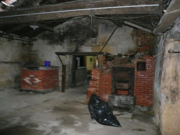 ⚜ BURIE (17) A Vendre CORPS de FERME et Ses Nombreuses Dépendances ⚜