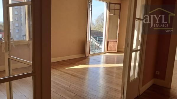Appartement
         3 pièces
        - 112 m² 199 000 € *