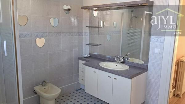 Appartement
         3 pièces
        - 112 m² 199 000 € *