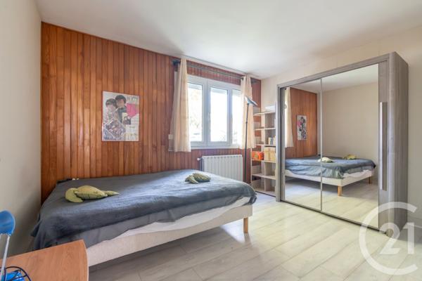 Appartement F5 à vendre  5 pièces - 112,39 m2 VILLIERS SUR MARNE - 94