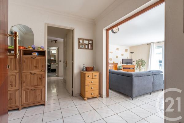 Appartement F5 à vendre  5 pièces - 112,39 m2 VILLIERS SUR MARNE - 94