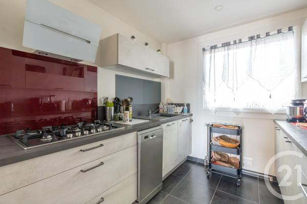 Appartement F5 à vendre  5 pièces - 112,39 m2 VILLIERS SUR MARNE - 94