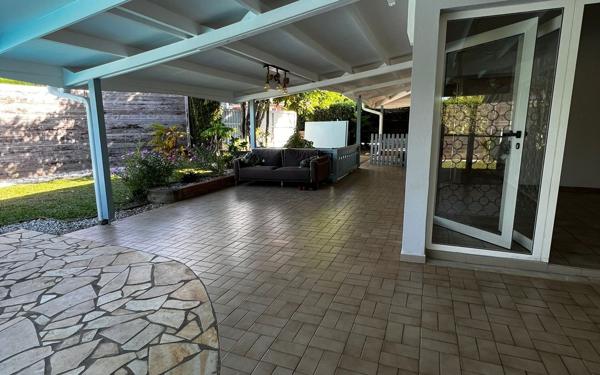 Maison à louer    5 pièces •  Kourou