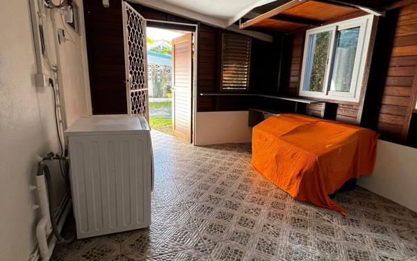 Maison à louer    5 pièces •  Kourou