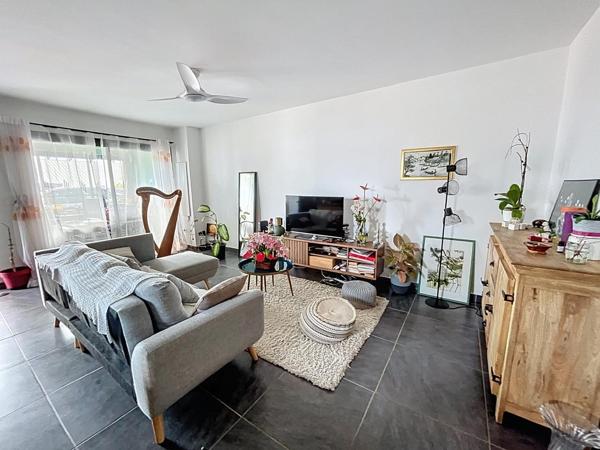 Appartement T4 avec jardin privatif aux Avirons