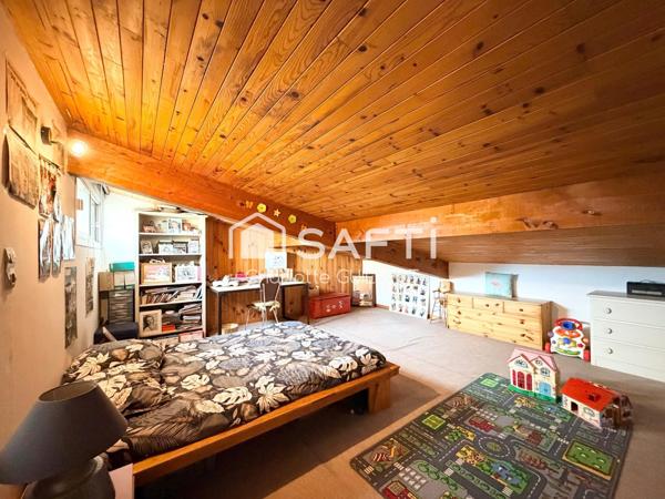 Maison d'architecte avec 3 chambres et bureau