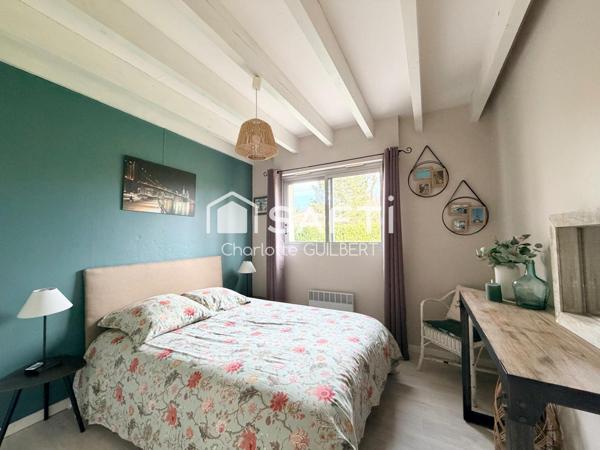 Maison d'architecte avec 3 chambres et bureau