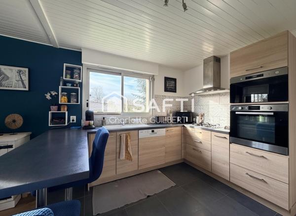 Maison d'architecte avec 3 chambres et bureau