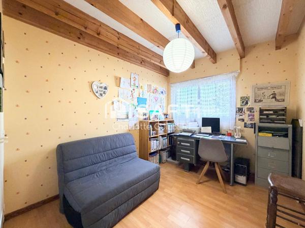 Maison d'architecte avec 3 chambres et bureau