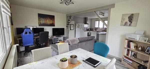 Maison à CHATEAUNEUF-D'ILLE-ET-VILAINE, 35430 - 5 pièces 88m²