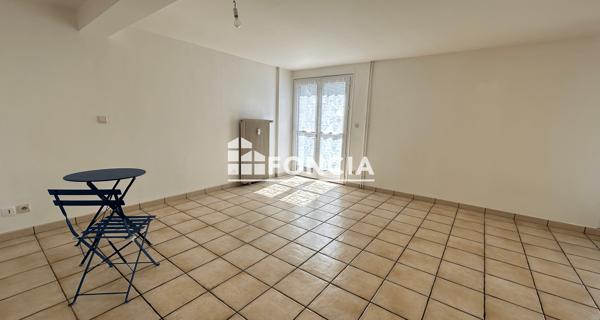 À vendre Appartement 3 pièces 70 m² - Lèves 28300