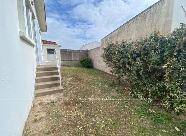 Maison à vendre 4 pièces SAINT JEAN DE MONTS (85), 3 chambres + garage et jardin