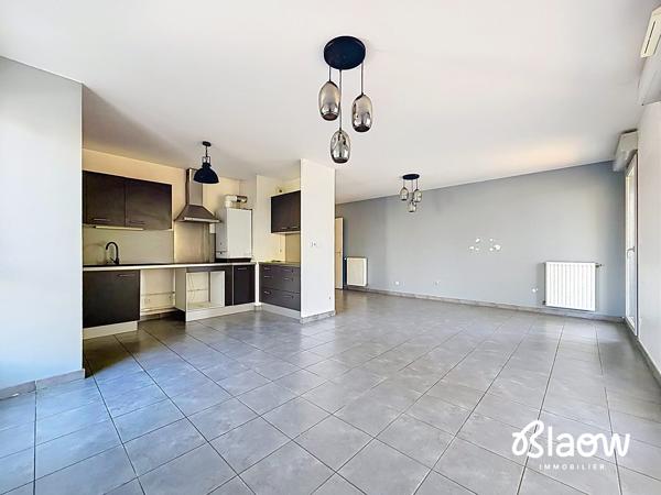 Décines-Charpieu – T4 88,40 m² – Balcon 10 m² – Résidence récente – 299 000 €