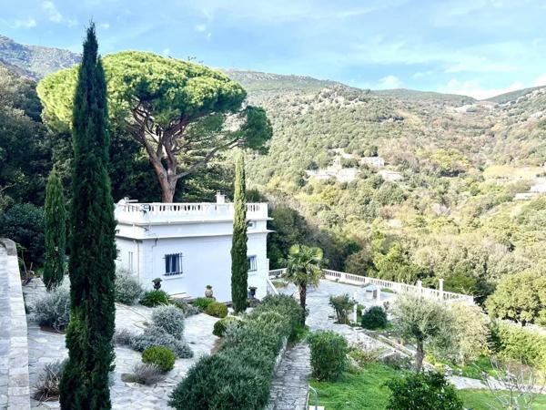 Vente Maison 6 pièces 160 m2 à Bastia