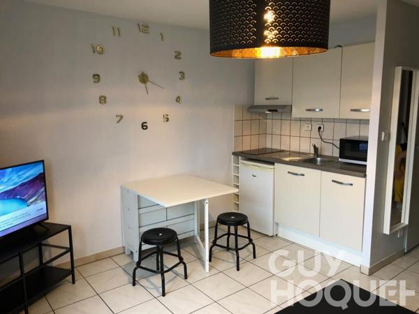 A LOUER PONTARLIER CENTRE STUDIO MEUBLÉ