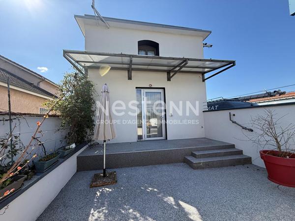 Maison de ville Moderne et Traversante 3 pièces avec 2 chambres Terrasse - 69500 BRON