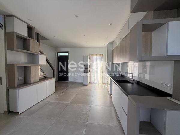 Maison de ville Moderne et Traversante 3 pièces avec 2 chambres Terrasse - 69500 BRON