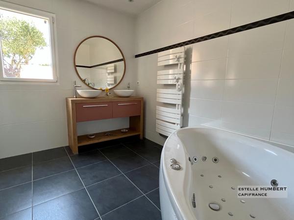 Maison à vendre 6 chambres, 223m2