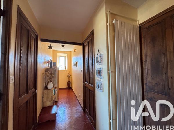 Maison à vendre 8 pièces 160 m² Saint-Saturnin-lès-Avignon