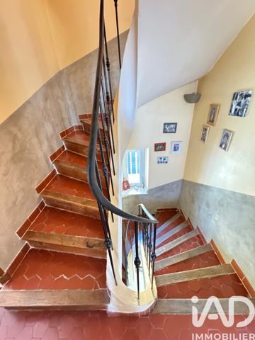 Maison à vendre 8 pièces 160 m² Saint-Saturnin-lès-Avignon