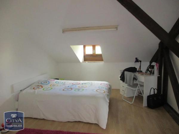 Maison à louer 7 pièces 155.75m²