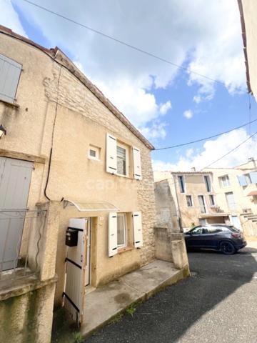 Maison de village lumineuse 2 chambres avec cave aménageable à Revest-du-Bion (04) proche Banon – Idéal investissement locatif
