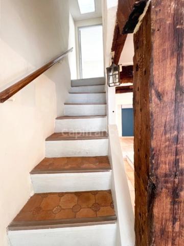 Maison de village lumineuse 2 chambres avec cave aménageable à Revest-du-Bion (04) proche Banon – Idéal investissement locatif