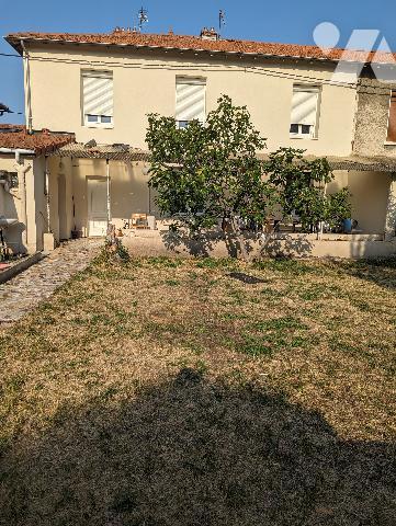 Belle maison des cités sur deux niveaux