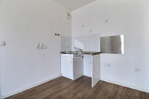 Appartement Aubervilliers 3 pièce(s) 74 m2