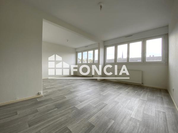 Location Appartement 4 pièces 67.06 m² - LES CHEVREFEUILLES Gien 45500