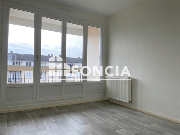 Location Appartement 4 pièces 67.06 m² - LES CHEVREFEUILLES Gien 45500