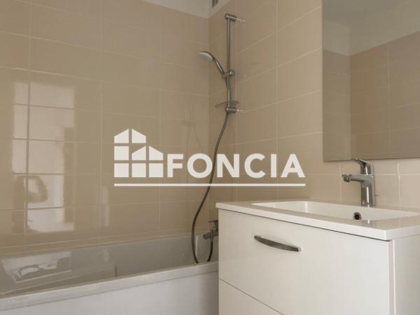 Location Appartement 4 pièces 67.06 m² - LES CHEVREFEUILLES Gien 45500