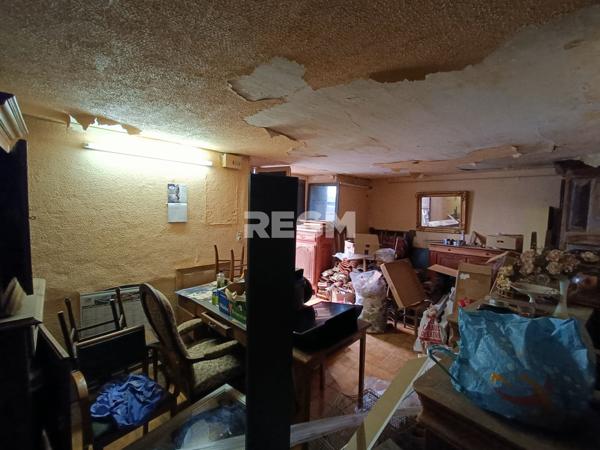 Périgueux (24000) Plateau Brut à aménager - Centre Ville - 54m2