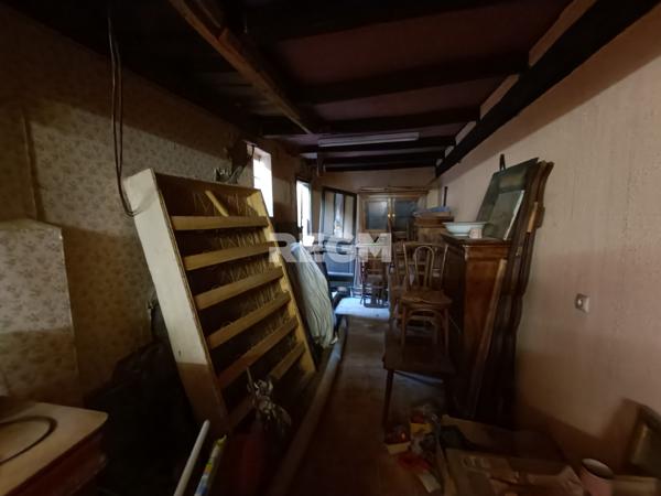 Périgueux (24000) Plateau Brut à aménager - Centre Ville - 54m2