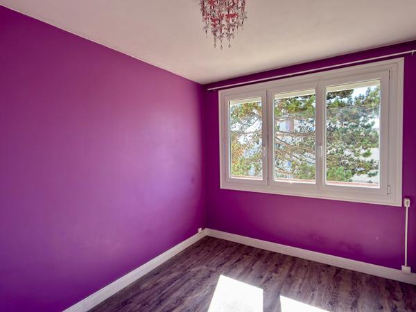 Appartement 4 pièces avec balcon et cave