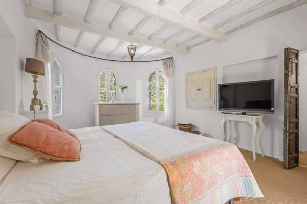 En exclusivité — Propriété d’exception en pierre, vue panoramique, Le Rouret