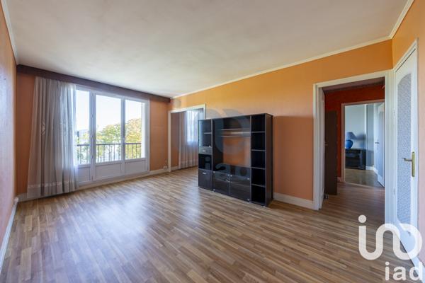 Appartement à vendre 4 pièces 67 m² Viry-Châtillon