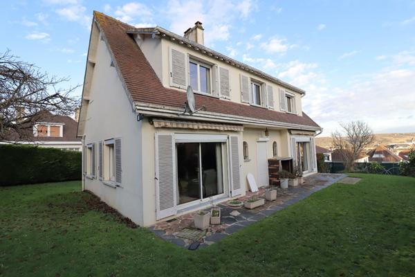 Maison 3 chambres de 140 m² à LOUVIERS