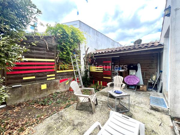 Vente
                Maison53,881 m² - 3 Pièces -
                    ROYAN (17200)