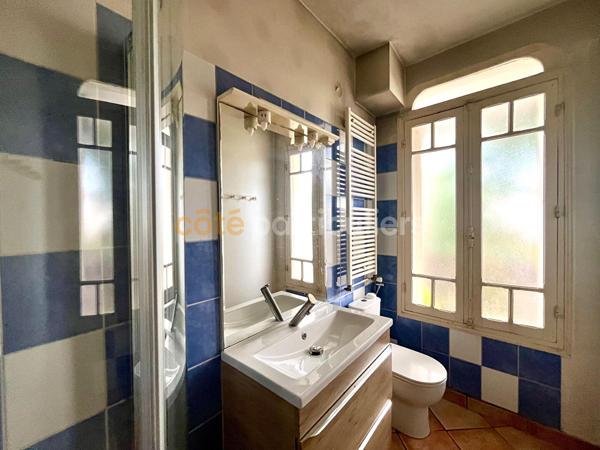 Vente
                Maison53,881 m² - 3 Pièces -
                    ROYAN (17200)