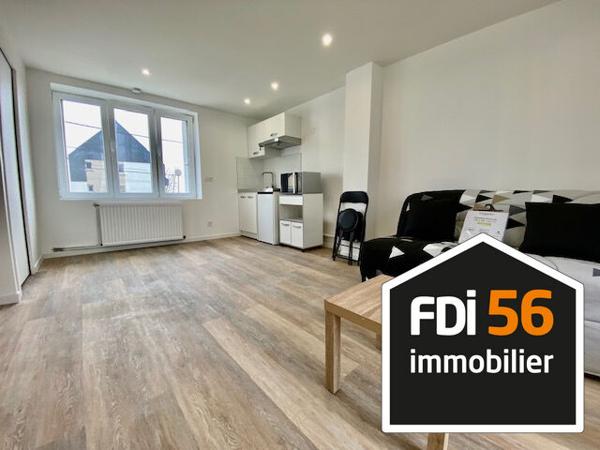 À LOUER - STUDIO MEUBLÉ 27m2 AVEC GRANDE TERRASSE , Lorient