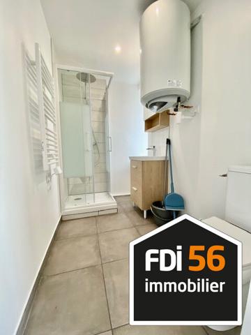 À LOUER - STUDIO MEUBLÉ 27m2 AVEC GRANDE TERRASSE , Lorient