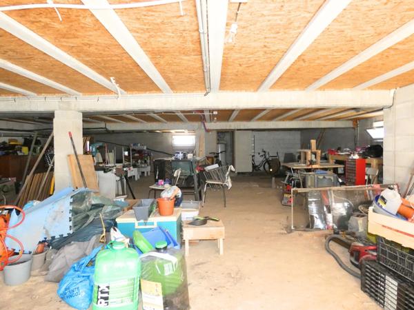 Villa 4 faces de 113m² avec sous-sol complet sur terrain de 369m²