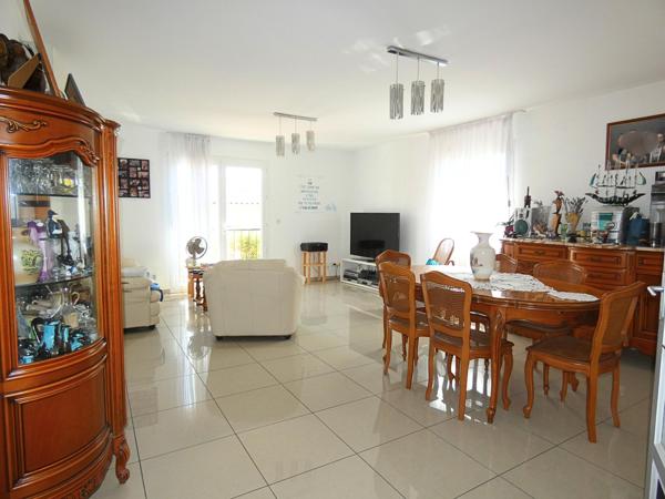 Villa 4 faces de 113m² avec sous-sol complet sur terrain de 369m²