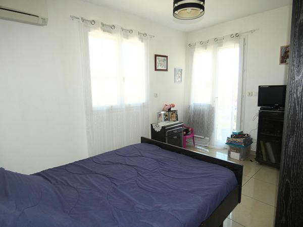 Villa 4 faces de 113m² avec sous-sol complet sur terrain de 369m²