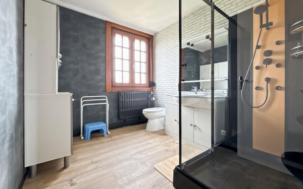 Maison à vendre    6 pièces • 100 m2 Saint-Jean-de-Braye