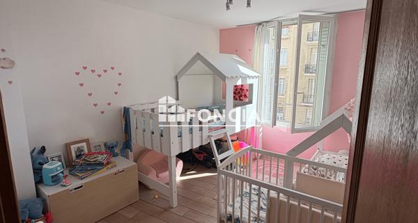 À vendre Appartement 4 pièces 94 m² - Marseille 13004