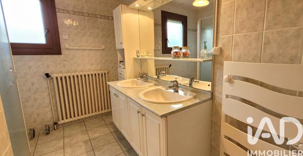 Maison à vendre 5 pièces 124 m² Nieuil-l'Espoir